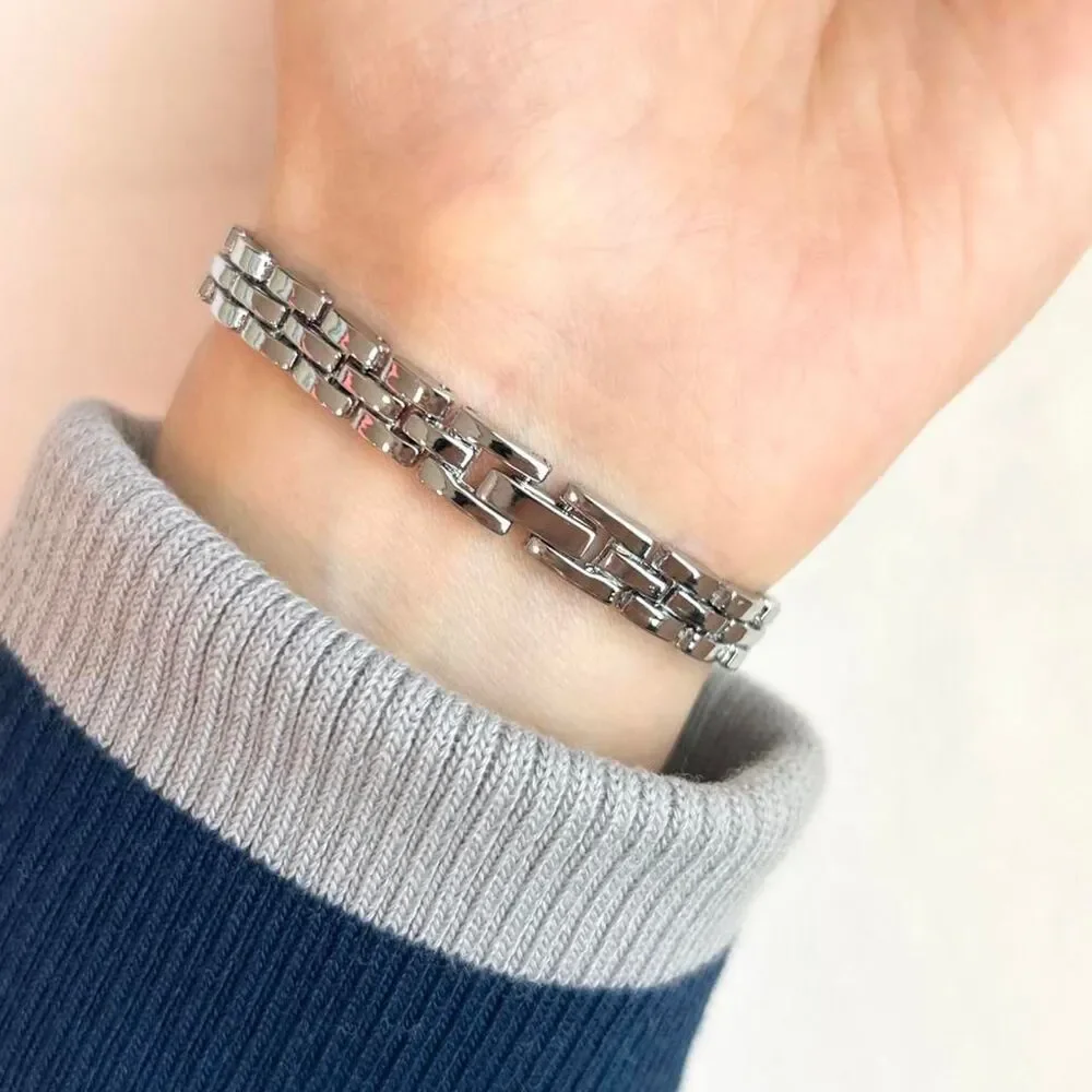 Vintage Inspired Luxury Silver Tone Watch